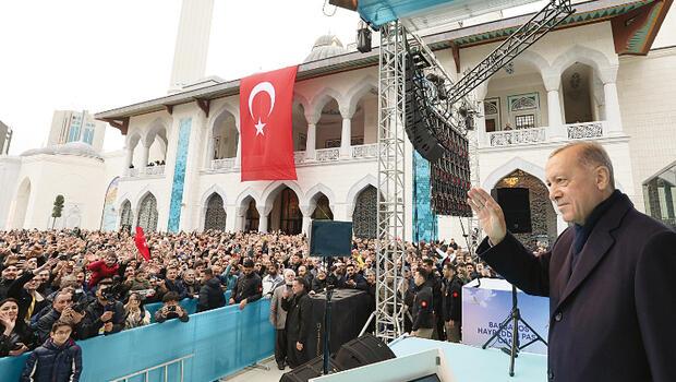 Barbaros Hayreddin Paşa Camisi açıldı... Son çini Erdoğan'dan