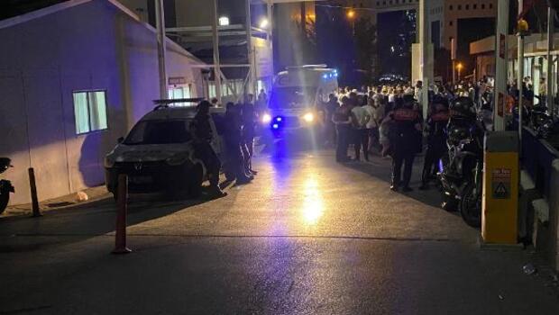 İzmir'de silahlı borç- alacak kavgası: 5 yaralı