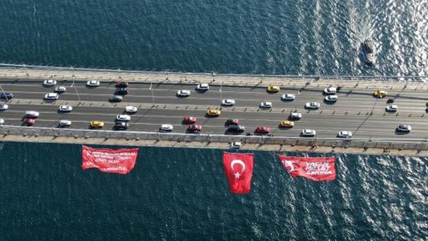 15 Temmuz Şehitler Köprüsü'ne Türk Bayrağı asıldı