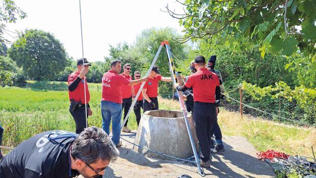 Korhan Hoca ve Tina kuyularda aranıyor