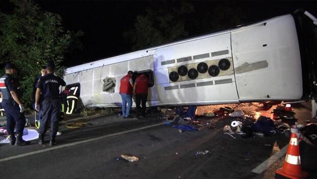 Denizli'de katliam gibi kaza! 6 kişi hayatını kaybetti, 43 yaralı