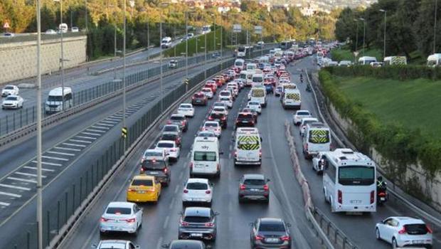 Eğitim-öğretim yılı başlıyor: İstanbul'da okul trafiği