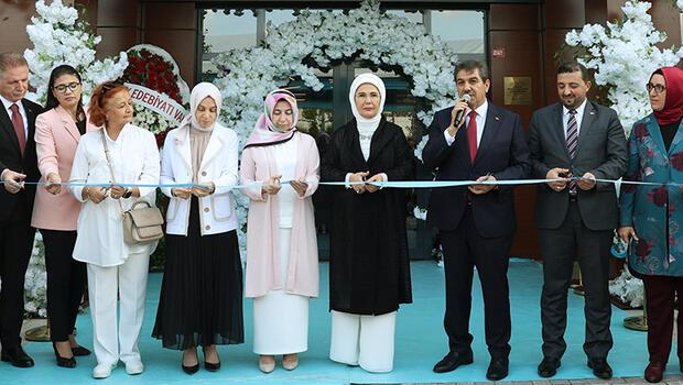 Emine Erdoğan, Şule Yüksel Şenler'in anısına yaptırılan Hanımlar Konağı’nın açılışına katıldı