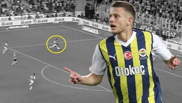 Fenerbahçe - RAMS Başakşehir maçına Sebastian Szymanski damgası! 59. dakikada tribünler yetmedi, takım arkadaşları bile tebrik etti...