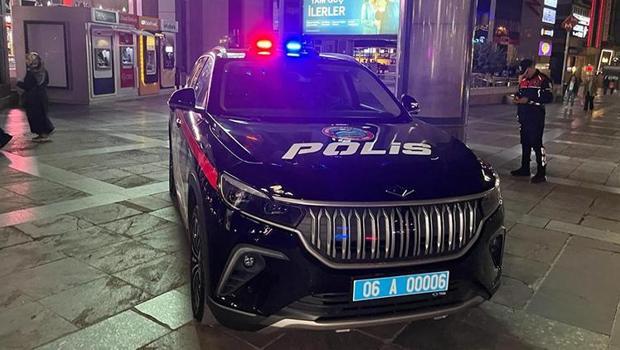 Togg, polis aracı olarak Kızılay Meydanı'nda