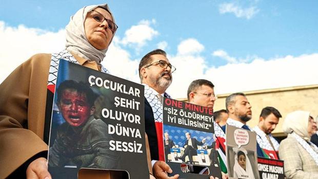 AK Partili vekiller İsrail’i protesto etti