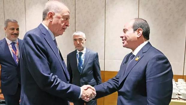 Son dakika... Cumhurbaşkanı Erdoğan, Sisi ile görüştü