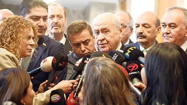 Bahçeli: Yargıya saygı mecburi