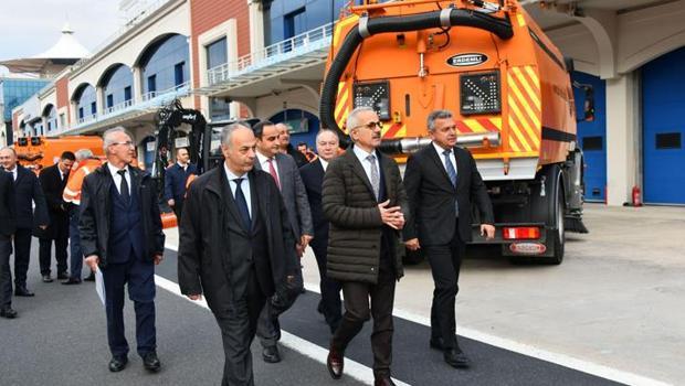 Bakan Uraloğlu'ndan 'kış lastiği' uyarısı: Kar yağmasını beklemeyin