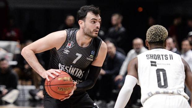 Beşiktaş Emlakjet, Paris Basketbol'a ilk yenilgisini tattırdı