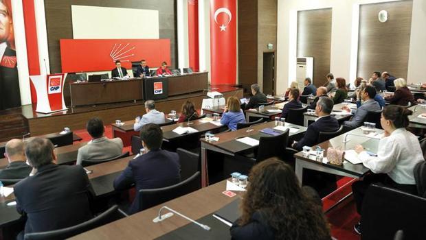 İYİ Parti’den CHP’ye ret... Seçime ‘hür ve müstakil’ girme kararı