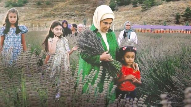 Emine Erdoğan: Depremden Gazze’ye insanlık mesaisi