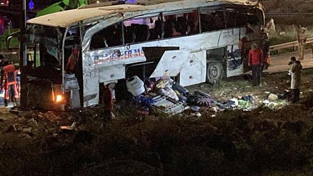 Son dakika... Mersin'de korkunç kaza! Yolcu otobüsü devrildi: 9 ölü, 30 yaralı