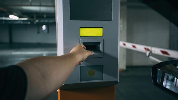 AVM’lerde ödediğiniz otopark fişlerini sakın atmayın! Geriye dönük olarak ücret iadesi talep edebilirsiniz