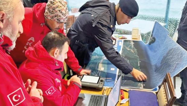 Batık geminin enkazı bulundu