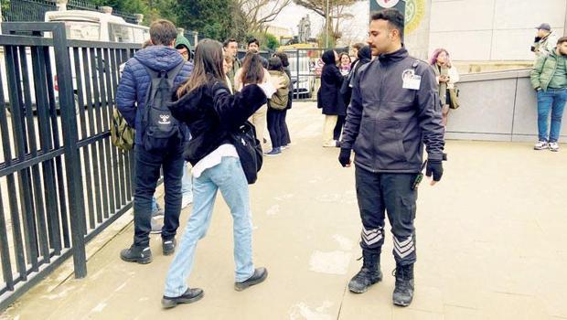 Pazartesi açıldı çarşamba kapandı