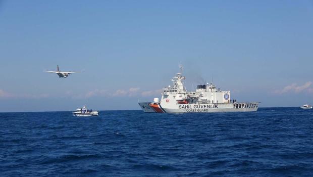 Çanakkale'den bir acı haber daha... Batan bottaki göçmenlerden 1'inin daha cansız bedenine ulaşıldı