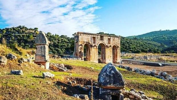 Kaş Çevre ve Kültür Derneği'nden Patara çağrısı