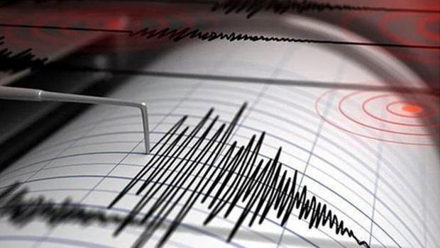 Yalova'da korkutan deprem! İstanbul, Bursa ve çevre illerde hissedildi