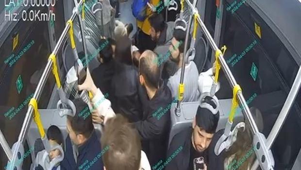 Otel saldırısında metrobüse mermi isabet etti: O anlar kamerada