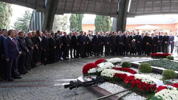 Turgut Özal, ölümünün 31 yılında mezarı başında anıldı