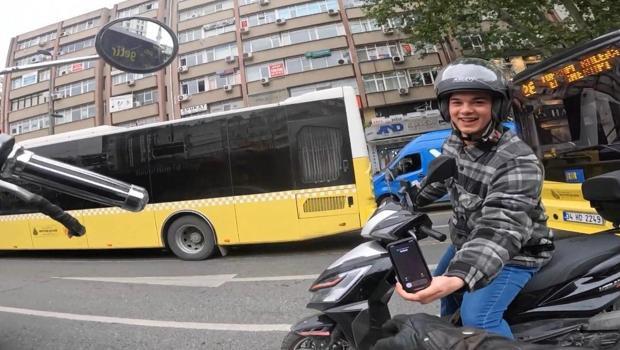 Kabataş'ta motosikletine çarpan kişi annesi çıktı