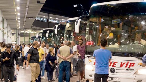 Otobüs firmalarının bayram tarifesi cep yakıyor: Otobüs bileti uçağı solladı