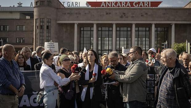 Ankara Tren Garı önünde saldırıda ölenler 9'uncu yılda anıldı