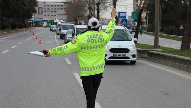 İçişleri Bakanı Yerlikaya: 2 milyon 912 bin 29 araç denetlendi