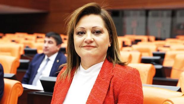 Başkan Burcu Köksal: ‘Gel’ deyince gelenlerden olmadım