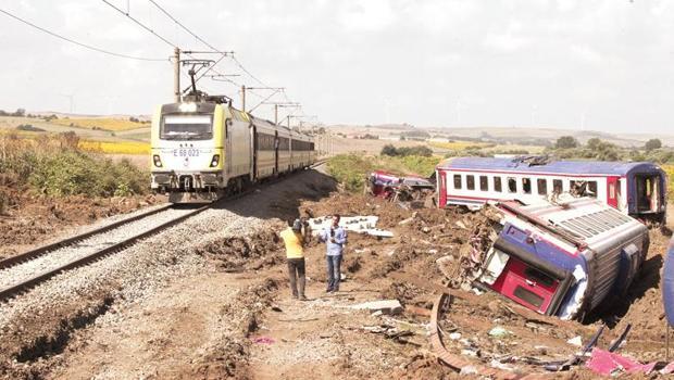 TCDD Teftiş Kurulu uyardı: Trenlerin hızı düşürüldü 