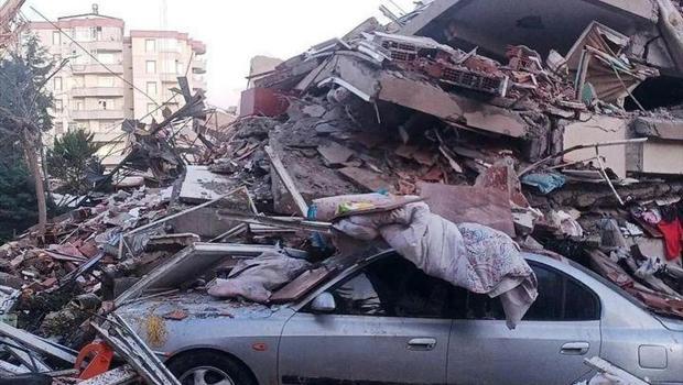 Palmiye Sitesi'nde 150 kişi ölmüştü... 'Yapımıyla alakam yok' diyen müteahhit tutuklandı