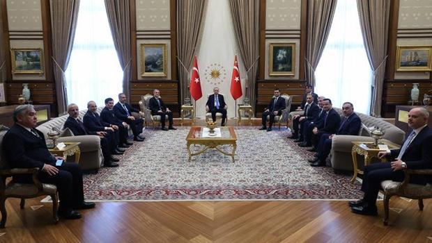 Cumhurbaşkanı Erdoğan, Azerbaycan ve Özbekistanlı bakanları kabul etti