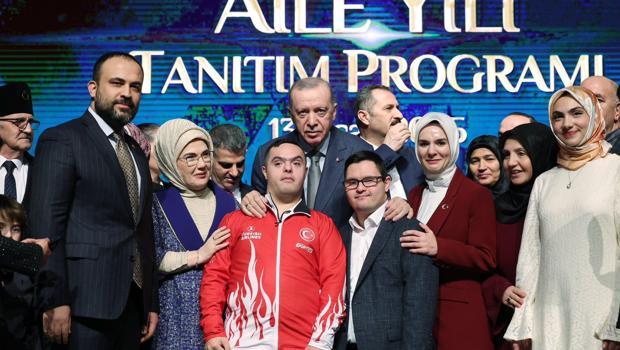 Emine Erdoğan'dan 'Aile Yılı' paylaşımı
