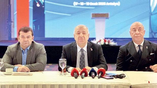Ümit Özdağ gözaltına alındı