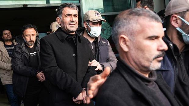 9 belediyedeki terör soruşturması... Gözaltına alınanlar adliyeye sevk edildi