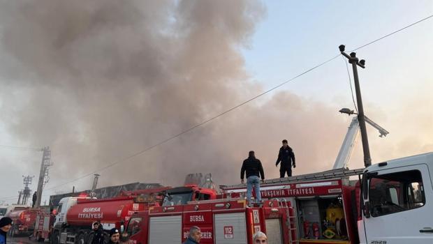 Bursa'da fabrikada yangın