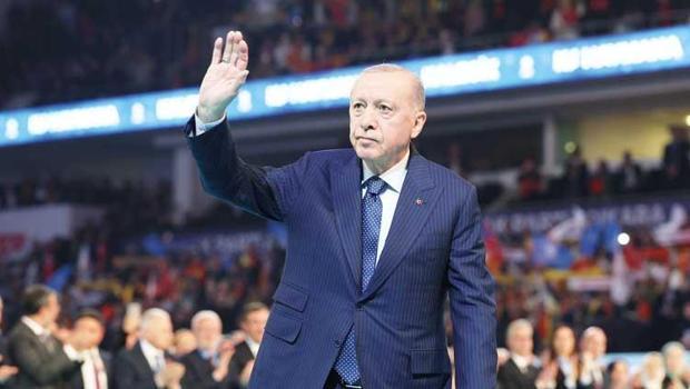 Cumhurbaşkanı Erdoğan’dan değişim mesaisi... Büyük kongreye geri sayım