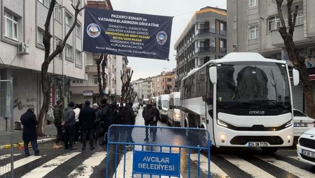 İstanbul Avcılar'da kapatılan semt pazarının esnafına yürüyüş izni verilmedi