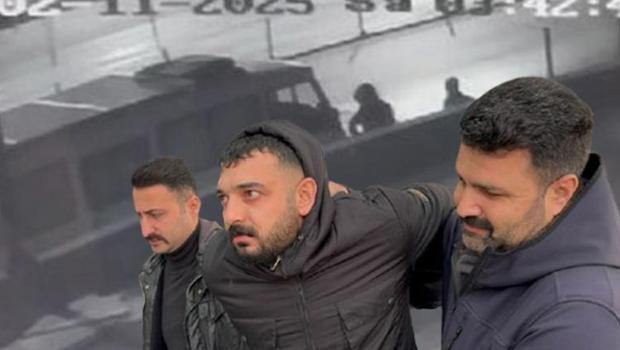 Konya'da eşinin boşanma dilekçesini yazan arzuhalcinin iş yerini kurşunlattı! 2 şüpheli tutuklandı... 'Arkadaşımın morali bozuk olduğu için yaptım'