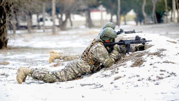 Sınır ötesinde 6 terörist etkisiz