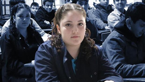 Babasının işleri kötüye gidince karar verdi... 'Sen kızsın, ne işin var' diyenleri dinlemedi | Songül, 109 kişilik bölümün tek kız öğrencisi oldu