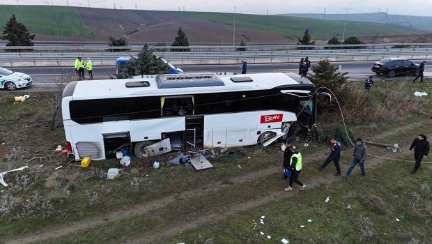 Çanakkale'de otobüs kazasında yaralı sayısı 37'ye yükseldi