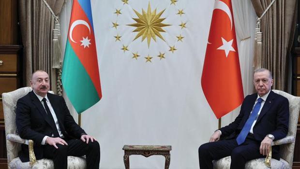 Cumhurbaşkanı Erdoğan, Azerbaycan Cumhurbaşkanı Aliyev ile iftar yaptı