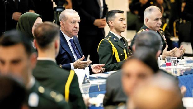 "İkinci uçak gemimizi yapacağız"