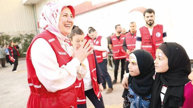 Türk Kızılay Suriye Kızılay’la çalışıyor