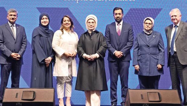 Emine Erdoğan’a ‘En iyi Kadın Lider’ Ödülü