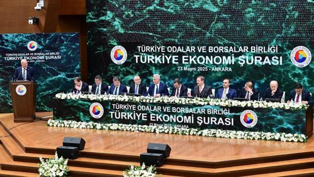 Bakanlar Kacır ve Yumaklı, TOBB Türkiye Ekonomi Şurası'na katıldı