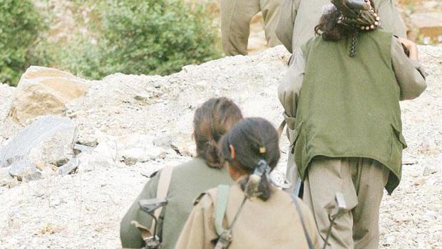 PKK kendini feshetti... Yarım asırlık terör belasında sona gelindi