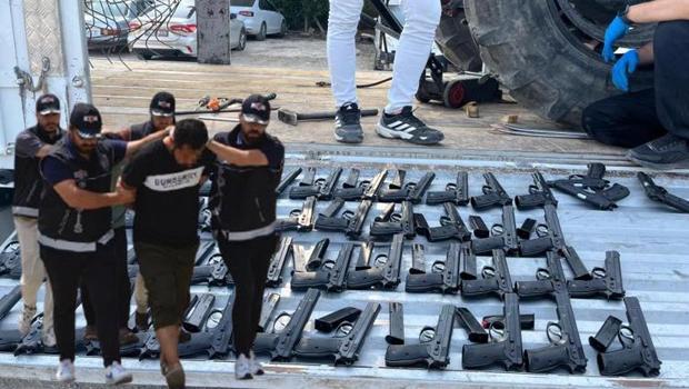 Adana'da 450 tane yakalandı! Tarım ekipmanlarının içine gizlenmiş